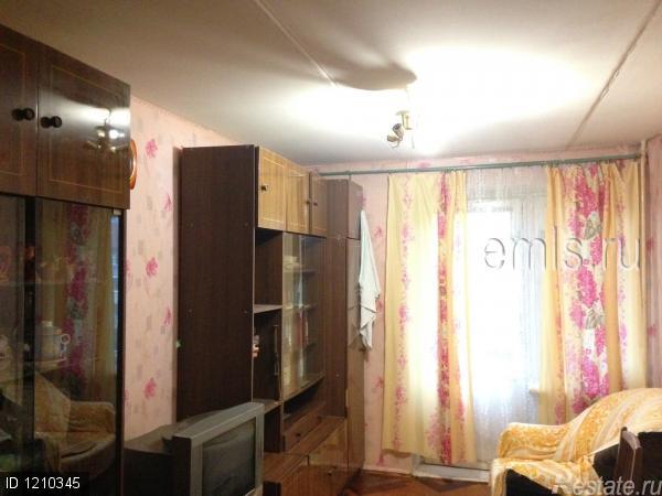 Продажа 3-комн квартиры на вторичном рынке Петергоф г, Чебышевская ул ,  д. 4,  к. 1