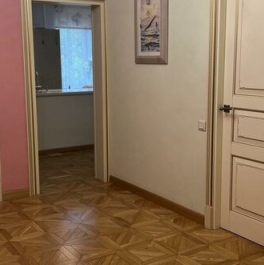 Продажа 3-комн квартиры на вторичном рынке улица Дыбенко,  д. 11 к3