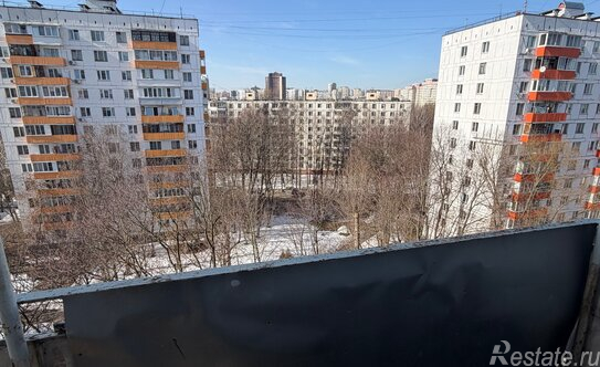 Продажа 2-комн квартиры на вторичном рынке ул Болотниковская,  д. 38,  к. 4