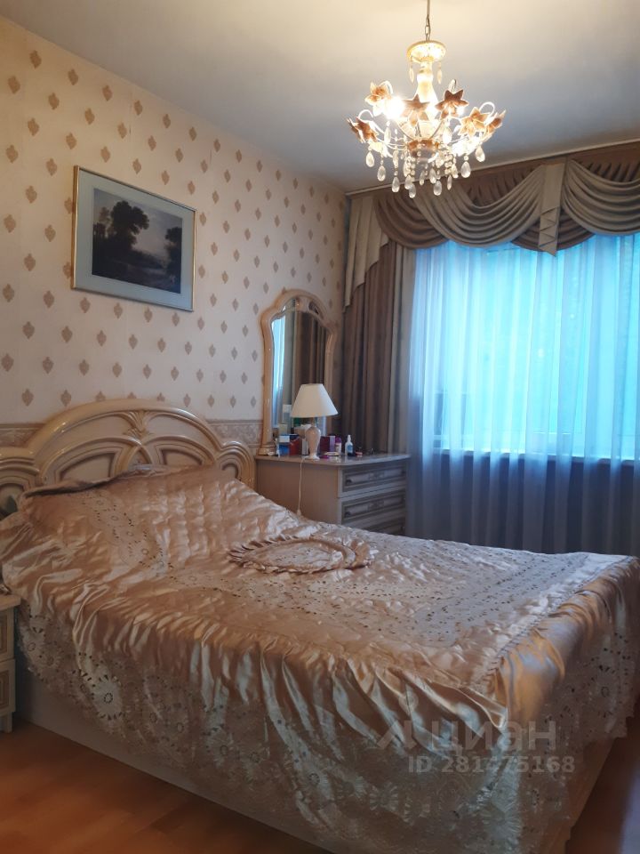 Продажа 3-комн квартиры на вторичном рынке Электросталь, проспект Ленина, 02к2