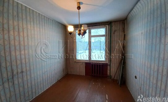 Продажа 4-комн квартиры на вторичном рынке Бокситогорский район, , Пикалево, мкр 6-й,  д. 13