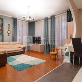 Продажа 3-комн квартиры на вторичном рынке Приморский пр-кт,  д. 22