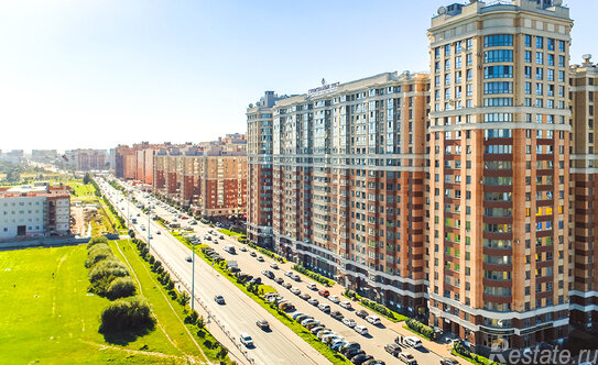 Продажа 3-комн квартиры на вторичном рынке Кудрово г, Строителей пр,  д. 6