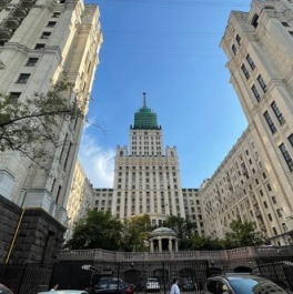 Аренда 3-комн квартиры на вторичном рынке ул Садовая-Спасская,  д. 21/1