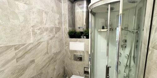 5-комн квартира Славы пр-кт,  д. 51