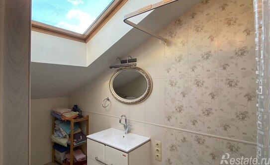 Продажа 5-комн квартиры на вторичном рынке Утиная 1-я ул,  д. 19