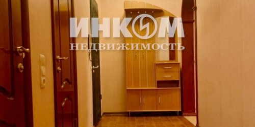 3-комн квартира улица Ивана Бабушкина,  д. 3