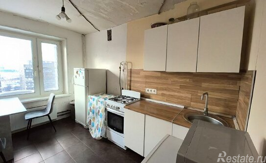 Продажа 2-комн квартиры на вторичном рынке Верхняя улица,  д. 18