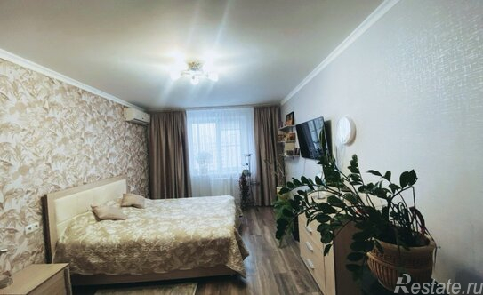 Продажа 3-комн квартиры на вторичном рынке Чехов, ул Земская,  д. 14