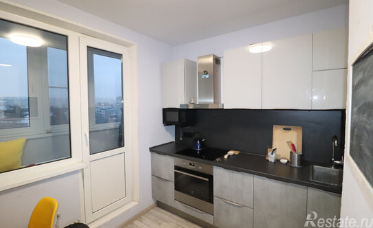 Продажа 1-комн квартиры на вторичном рынке Керамик, Береговая улица,  д. 8