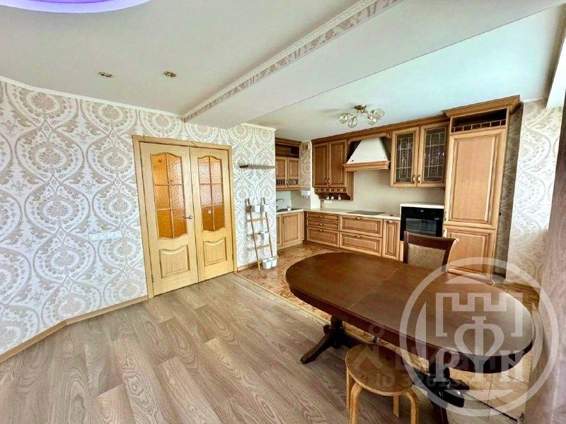 Продажа 3-комн квартиры на вторичном рынке Всеволожск г, Козлова пр-кт