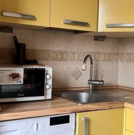 Продажа 3-комн квартиры на вторичном рынке Химки г, Юбилейный пр-кт,  д. 82