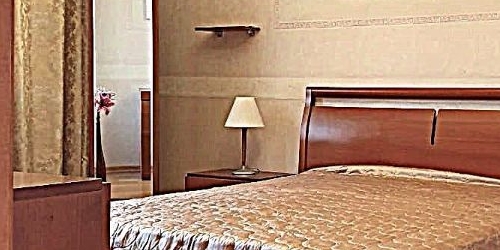 4-комн квартира Коломяжский проспект, 20