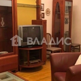 Продажа 2-комн квартиры на вторичном рынке Волконский 2-й пер,  д. 12