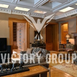 Продажа 4-комн квартиры на вторичном рынке Ржевский Б. пер