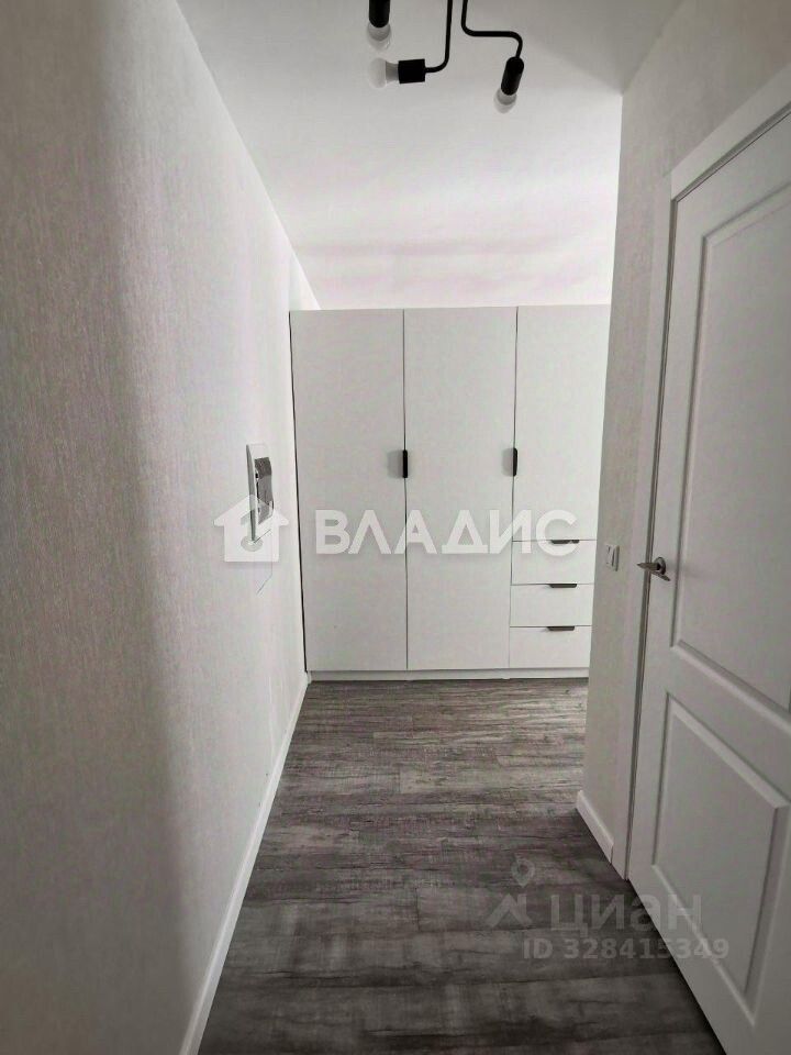 Продажа 2-комн квартиры на вторичном рынке Реутов, улица Ленина,  д. 17а