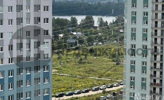 Продажа 1-комн квартиры на вторичном рынке Муринская дор,  д. 8 к4