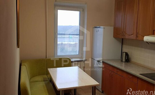 Продажа 1-комн квартиры на вторичном рынке Кронштадт г, Гидростроителей ул,  д. 10