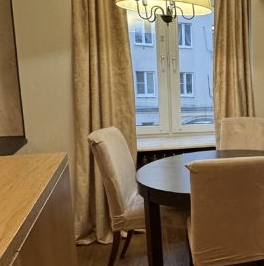 Аренда 3-комн квартиры на вторичном рынке Капельский переулок, 13 Аренда 3-комн квартиры на вторичном рынке Капельский переулок, 13