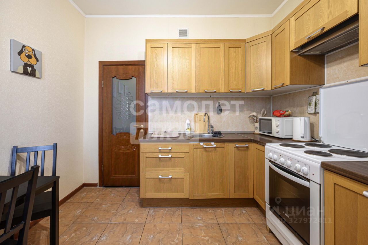 Продажа 2-комн квартиры на вторичном рынке Подольск, улица 43-й Армии, 17