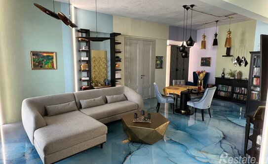 Продажа 2-комн квартиры на вторичном рынке Газетный пер,  д. 13,  к. 1