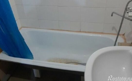 Продажа 2-комн квартиры на вторичном рынке Железноводская улица,  д. 38