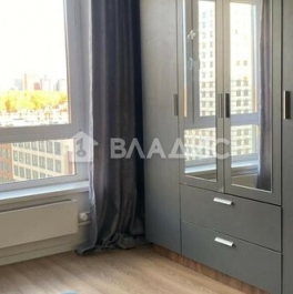 Продажа 3-комн квартиры на вторичном рынке улица Александры Монаховой,  д. 89 к2