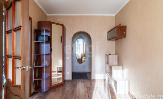 Продажа 2-комн квартиры на вторичном рынке улица Черняховского