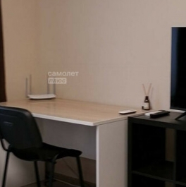 Продажа 1-комн квартиры на вторичном рынке Василия Ощепкова ул,  д. 1