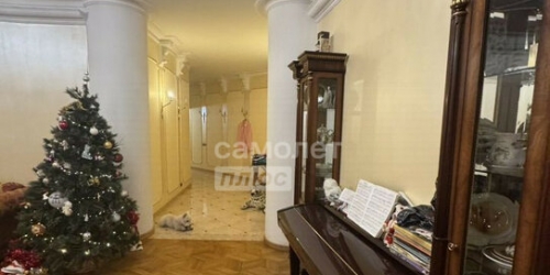 8-комн квартира Можайское шоссе,  д. 2