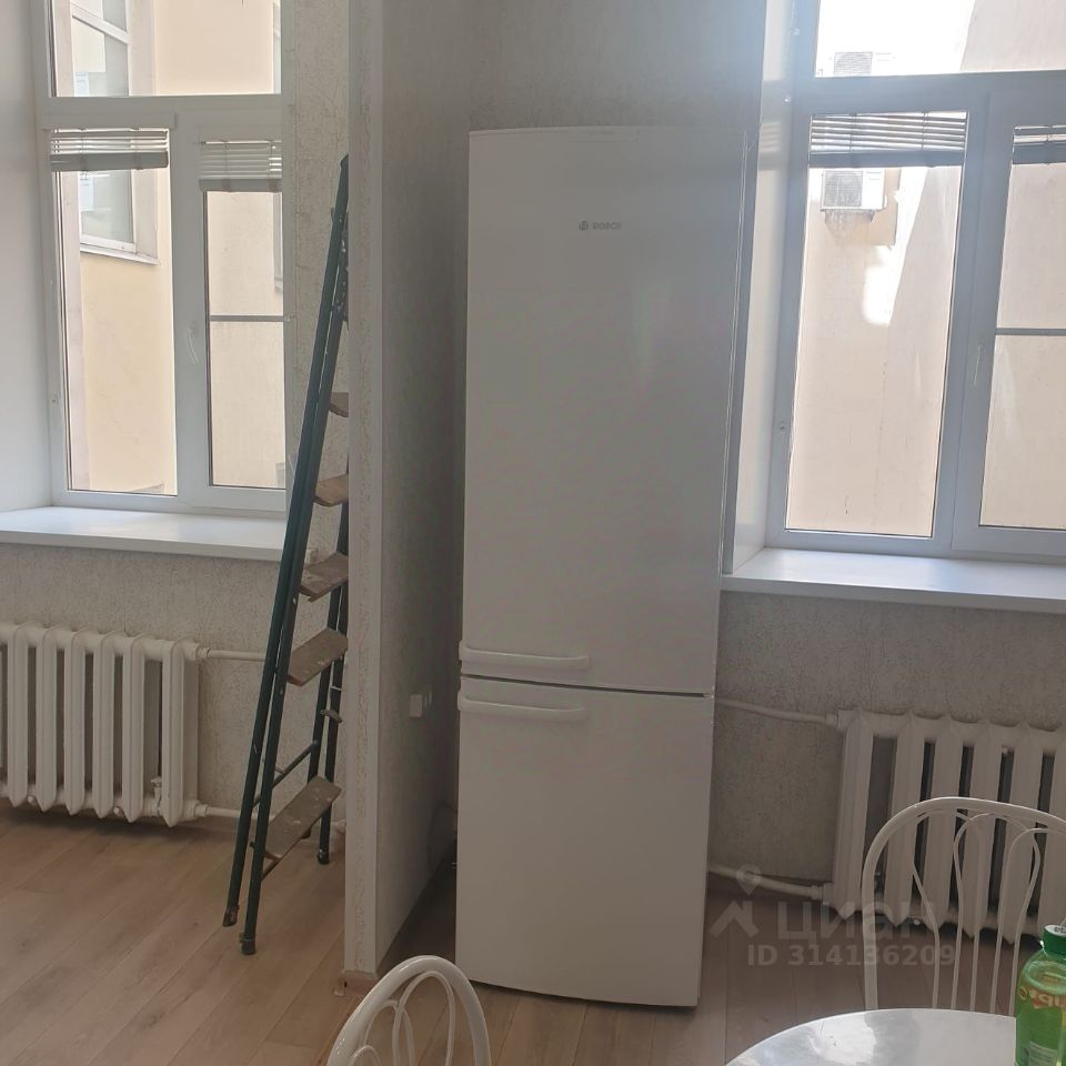 Продажа 2-комн квартиры на вторичном рынке проспект Малый Петроградской стороны, 57