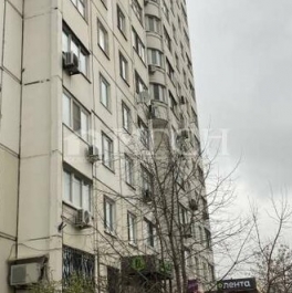 Продажа 2-комн квартиры на вторичном рынке ул Гурьянова,  д. 2,  к. 1