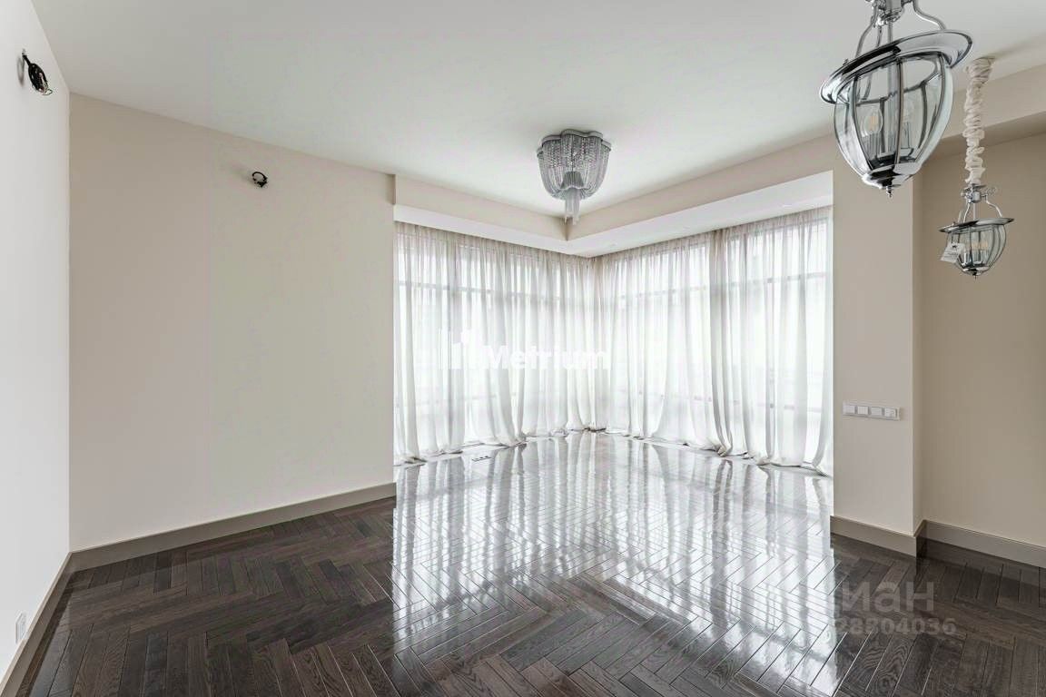 Продажа 4-комн квартиры на вторичном рынке Афанасьевский Б. пер,  д. 28