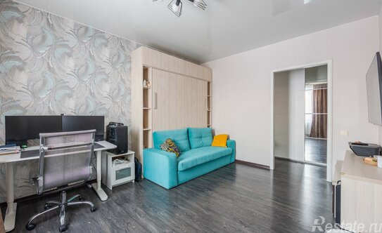 Продажа 2-комн квартиры на вторичном рынке Жерновская 6-я ул,  д. 7