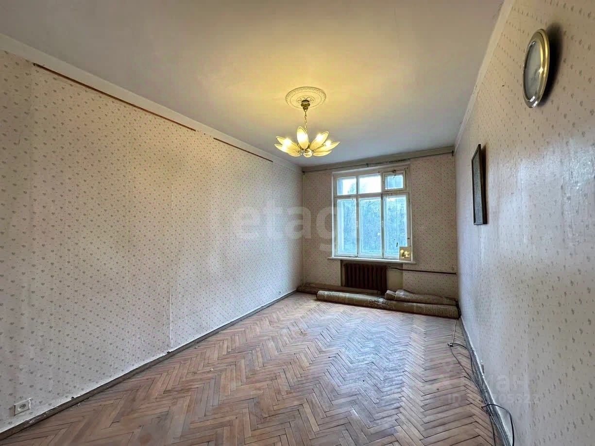 Продажа 3-комн квартиры на вторичном рынке Кузнецовская улица, 44