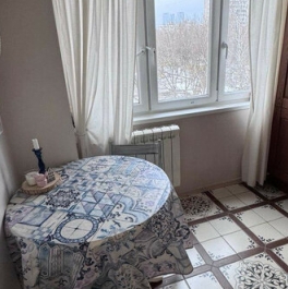 Продажа 2-комн квартиры на вторичном рынке ул Нежинская,  д. 19,  к. 1