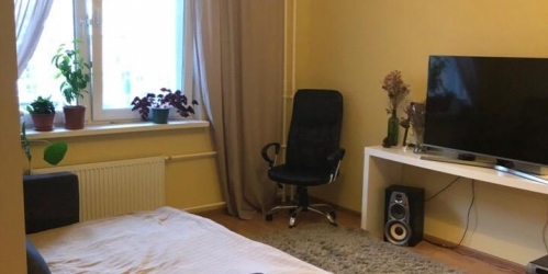 2-комн квартира Колпинское шоссе,  д. 38,  к. 1