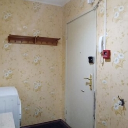 Продажа 1-комн квартиры на вторичном рынке Череповецкая улица,  д. 6Б