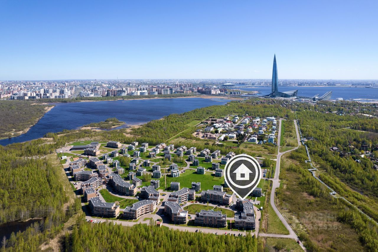 Продажа 4-комн квартиры на вторичном рынке Лахта тер., улица Новая, 51к1