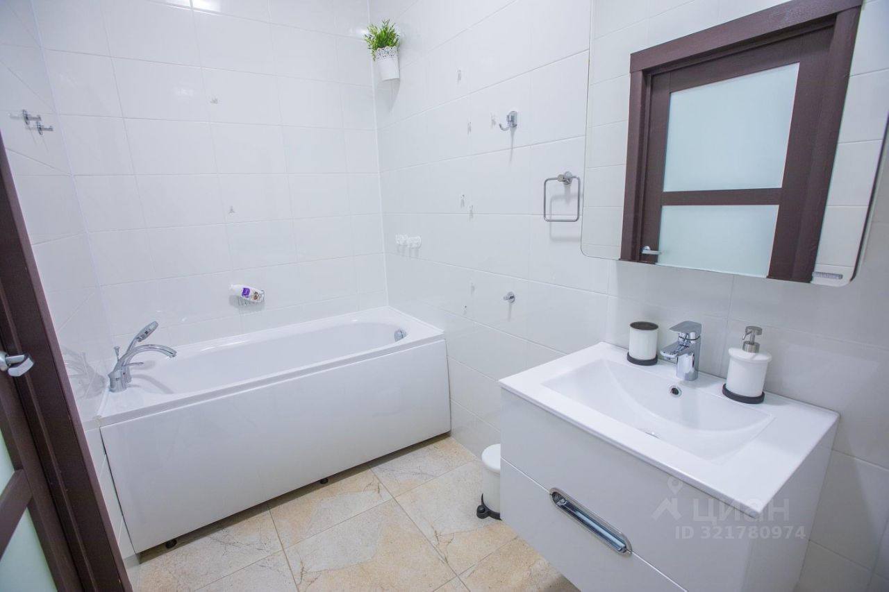 Продажа 1-комн квартиры на вторичном рынке улица Полозова, 22