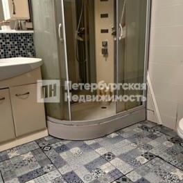 Продажа 4-комн квартиры на вторичном рынке проспект Бакунина,  д. 29