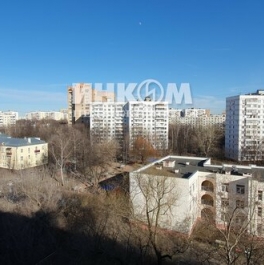 Продажа 2-комн квартиры на вторичном рынке Зеленый пр-кт,  д. 44