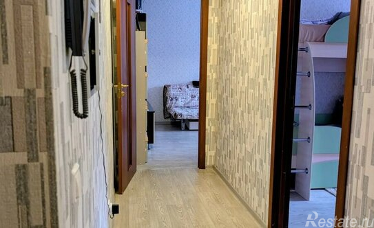 Продажа 2-комн квартиры на вторичном рынке Ветеранов пр-кт,  д. 75,  к. 4