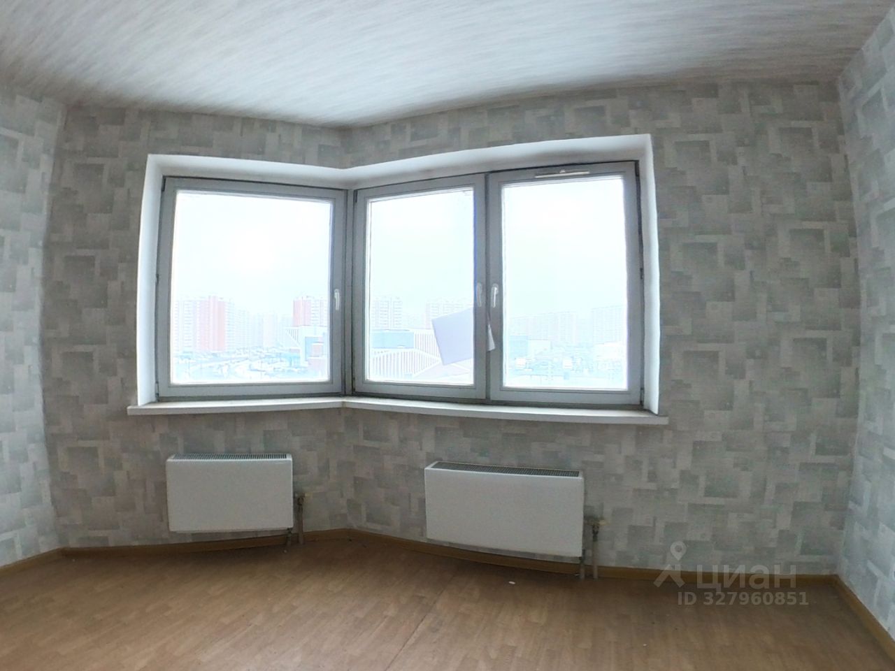 Продажа 3-комн квартиры на вторичном рынке Рождественская улица, 31