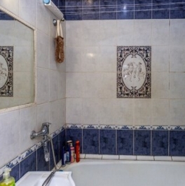 Продажа 2-комн квартиры на вторичном рынке Ангарская улица