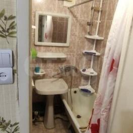Продажа 2-комн квартиры на вторичном рынке Парковая 16-я ул,  д. 23