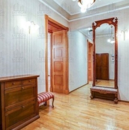 Аренда 3-комн квартиры на вторичном рынке Советская 2-я ул,  д. 10Б