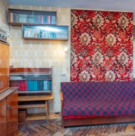 Продажа 1-комн квартиры на вторичном рынке Альпийский переулок,  д. 8