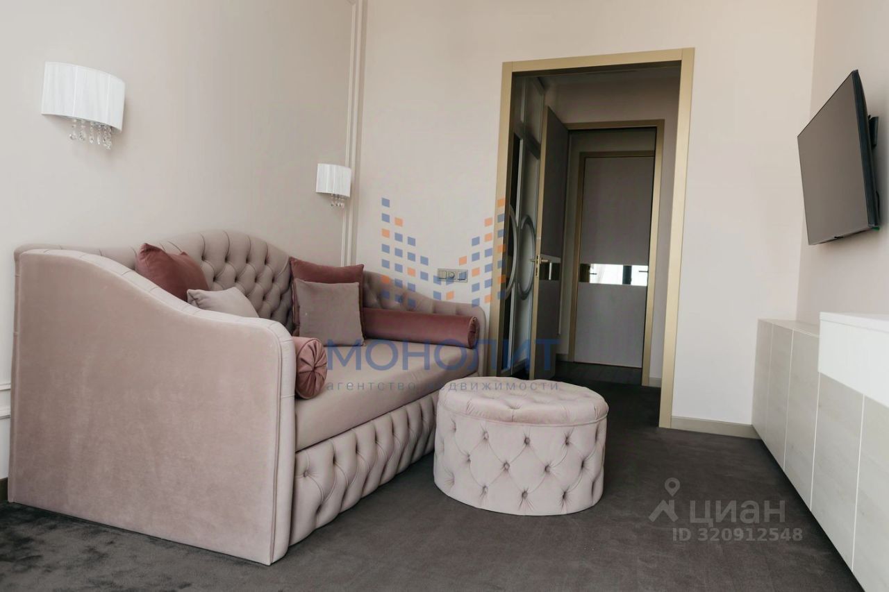 Продажа 4-комн квартиры на вторичном рынке 1-й Красногвардейский проезд, 22с2