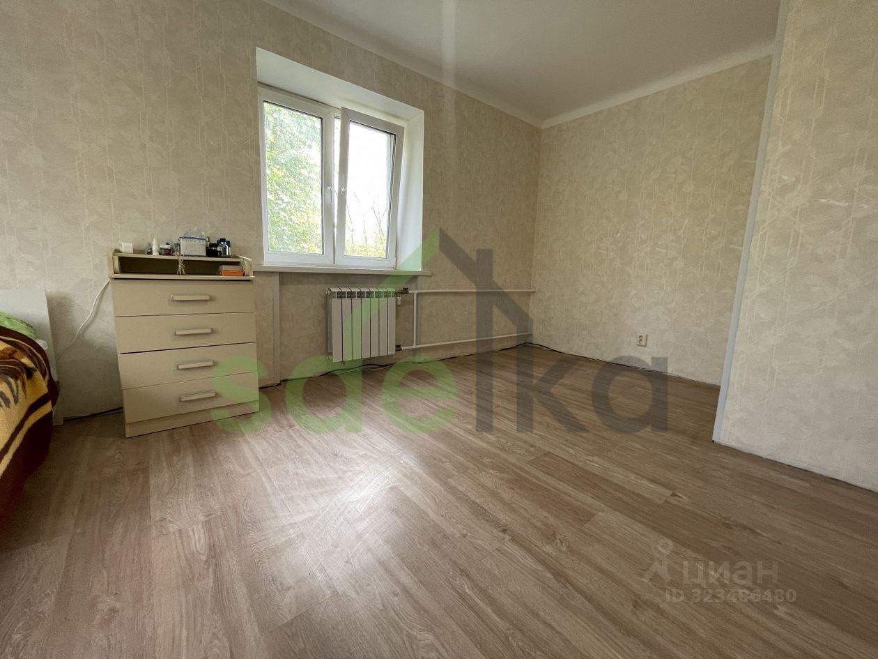 Продажа 1-комн квартиры на вторичном рынке Климовск мкр, улица Западная,  д. 8